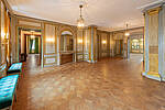 Palais Montgelas Inneres Foyer Blick in Watteausalon und Montgelassa