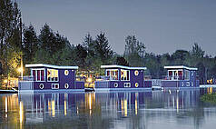 Bispingen: Center Parcs Bispinger Heide - Wohnen im Hausboot