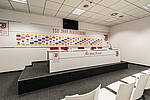 Pressekonferenzraum