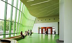 Stuttgart: Staatsgalerie Stuttgart - Foyer Neue Staatsgalerie