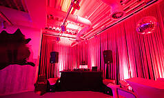 München: Supreme Locations im MTC / Haus 1 - Party Stimmung