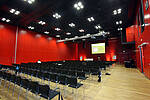 Geviertelter Gutenbergsaal mit Reihensbestuhlung