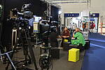 Flat Cube von SWOOFLE auf TV Set