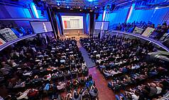 St. Wolfgang: scalaria - DO-X teatro Plenum | Konferenz Bestuhlung 
bis 1.100 Pax 