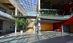 Germering bei München: Stadthalle Germering - Foyer