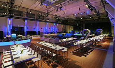 Essen: Grand Hall UNESCO Welterbe Zollverein - Obergeschoss Grand Hall 