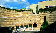 Stuttgart: Staatsgalerie Stuttgart - Rotunde der Neuen Staatsgalerie mit Skulpturen von Johann Heinrich Dannecker