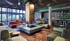 Osnabrück: Alando Palais - Holiday Inn -Kaminbar