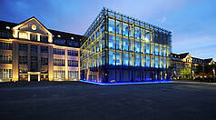 Karlsruhe: ZKM  - Zentrum für Kunst und Medien - ZKM Kubus Nacht
