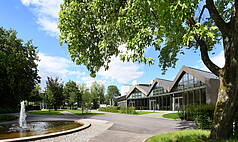 Leinfelden-Echterdingen bei Stuttgart: Convention und Event Center Filderhalle - Panoramasaal Außenansicht